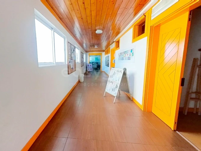 Prédio para Venda em Ponta Delgada (São Pedro)