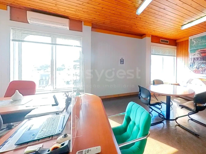 Prédio para Venda em Ponta Delgada (São Pedro) Foto 14