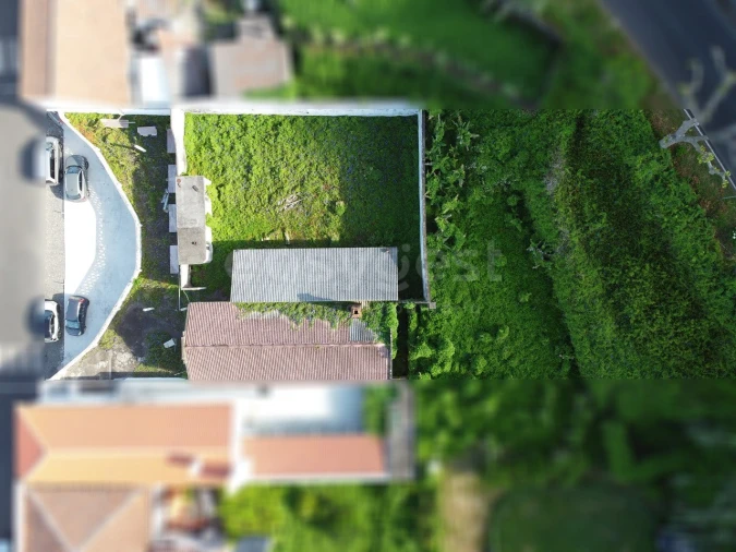Terreno para Venda em Lajes do Pico Foto 7