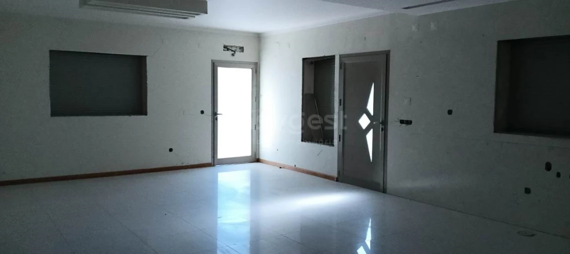 Moradia T5 para Venda em Pombal Foto 3