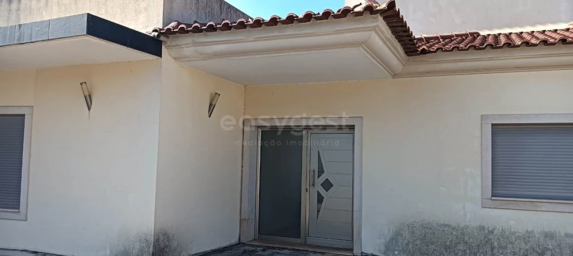 Moradia T5 para Venda em Pombal Foto 12