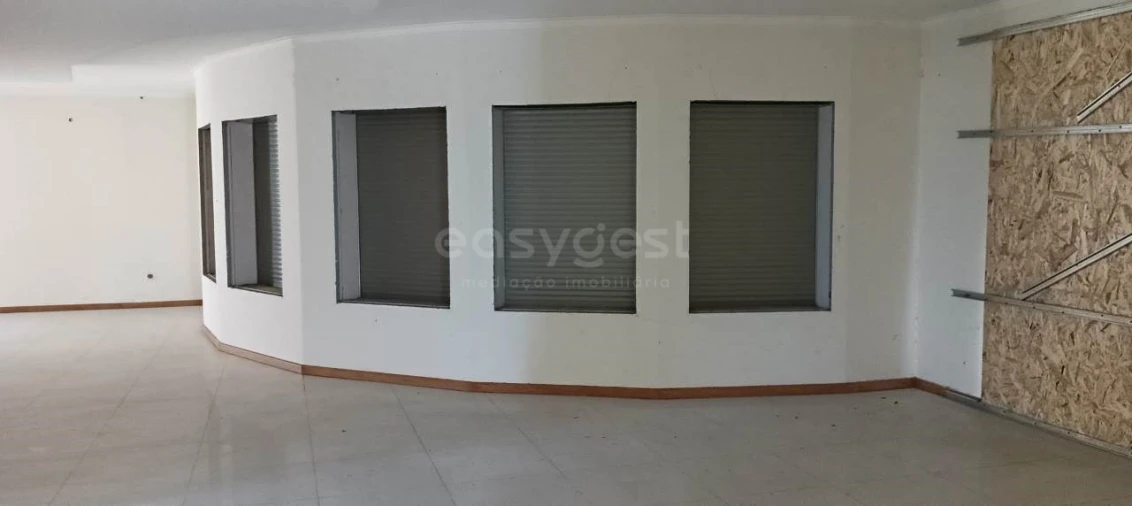 Moradia T5 para Venda em Pombal Foto 17