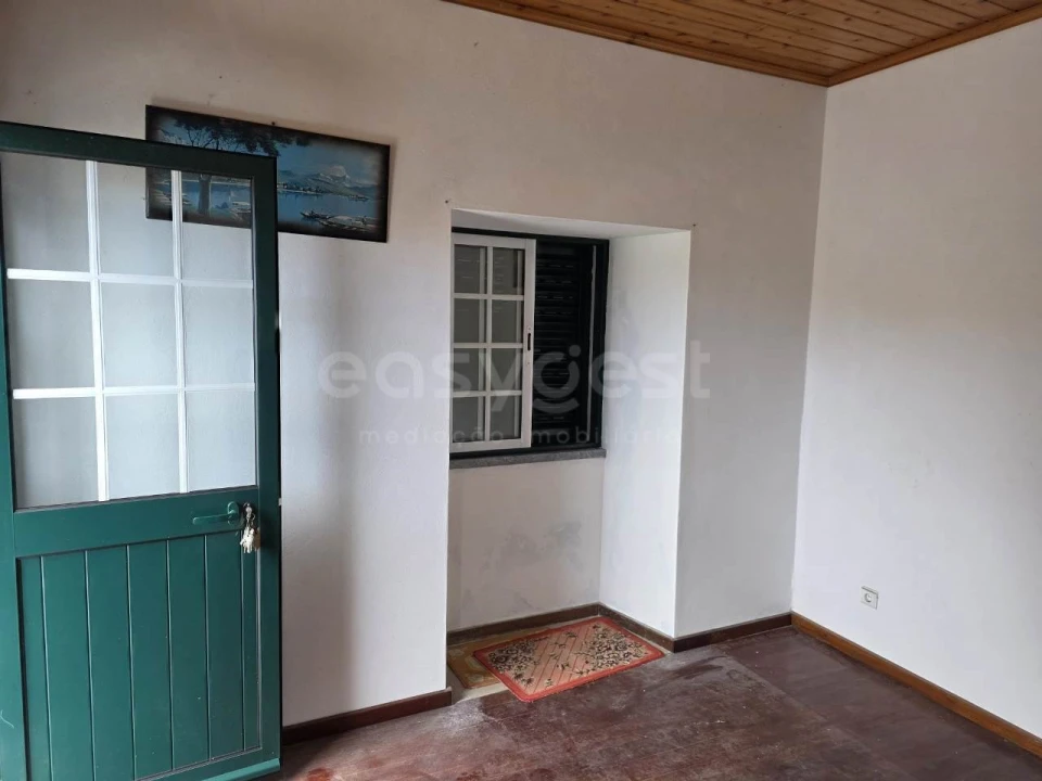 Moradia T2 para Venda em Santa Luzia Foto 7