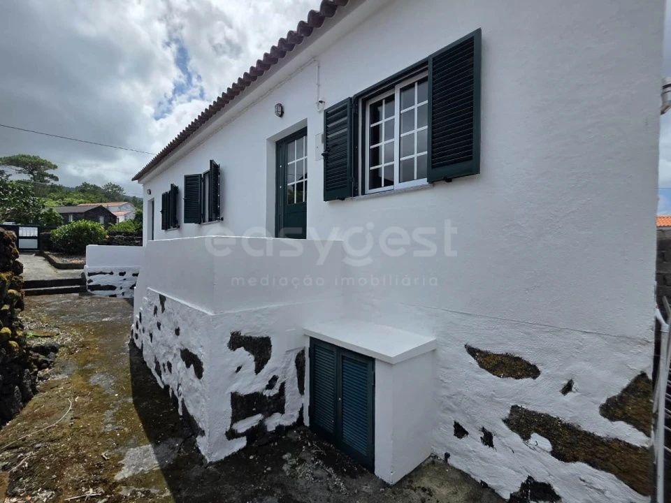 Moradia T2 para Venda em Santa Luzia Foto 20