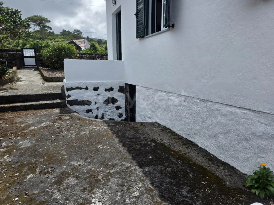 Moradia T2 para Venda em Santa Luzia Foto 21