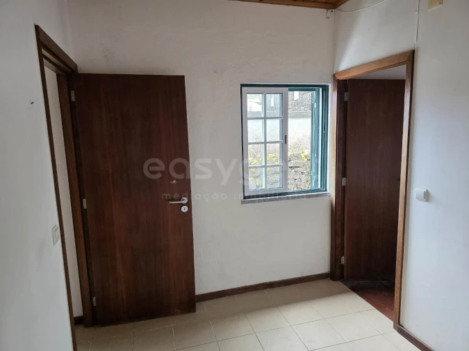 Moradia T2 para Venda em Santa Luzia Foto 12