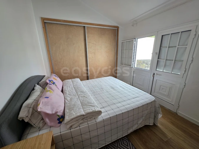 Moradia T1 para Venda em Madalena Foto 7