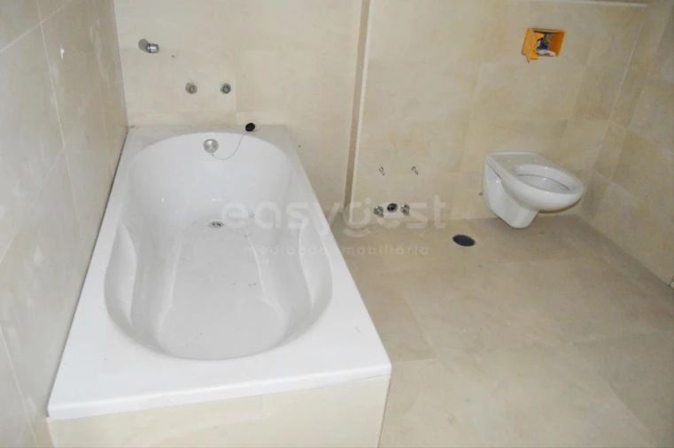 Apartamento T3 para Venda em Torres Novas (Santa Maria, Salvador e Santiago) Foto 2