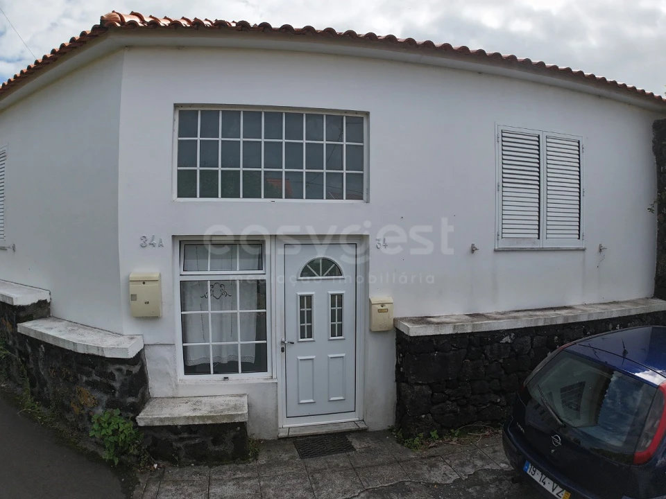 Apartamento T2 para Venda em Madalena Foto 1