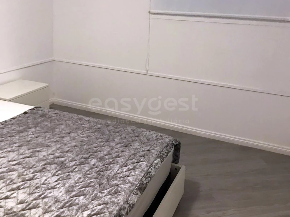 Apartamento T2 para Venda em Madalena Foto 5