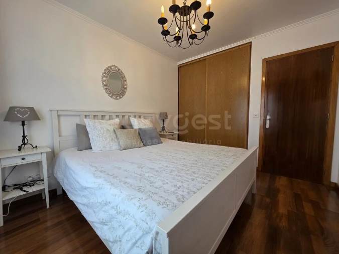 Moradia T4 para Venda em Fajã de Cima Foto 8