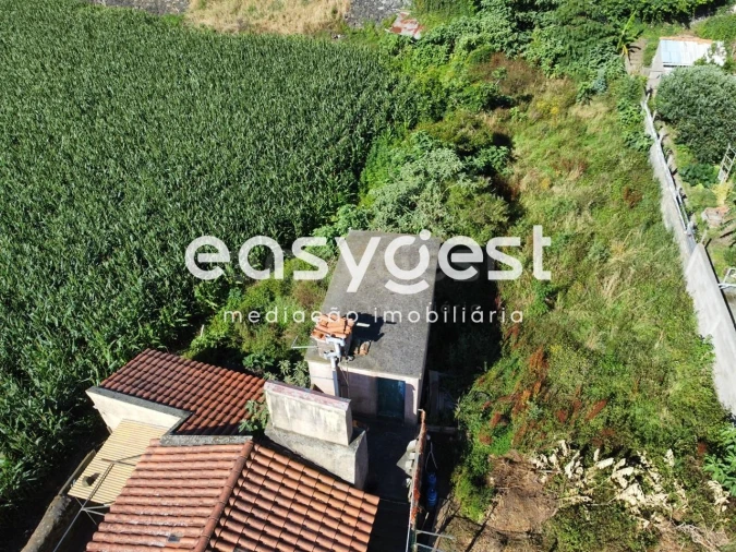 Moradia T2 para Venda em Arrifes Foto 21