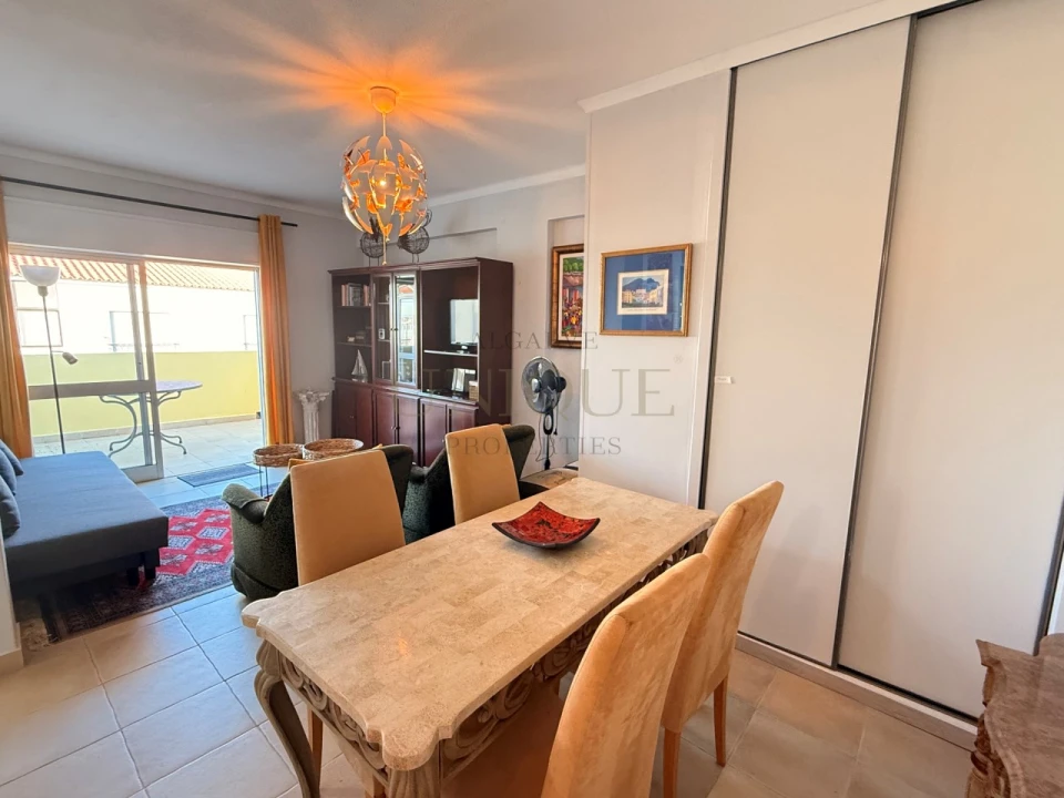 Apartamento T1 para Venda em Lagos (São Sebastião e Santa Maria) Foto 5