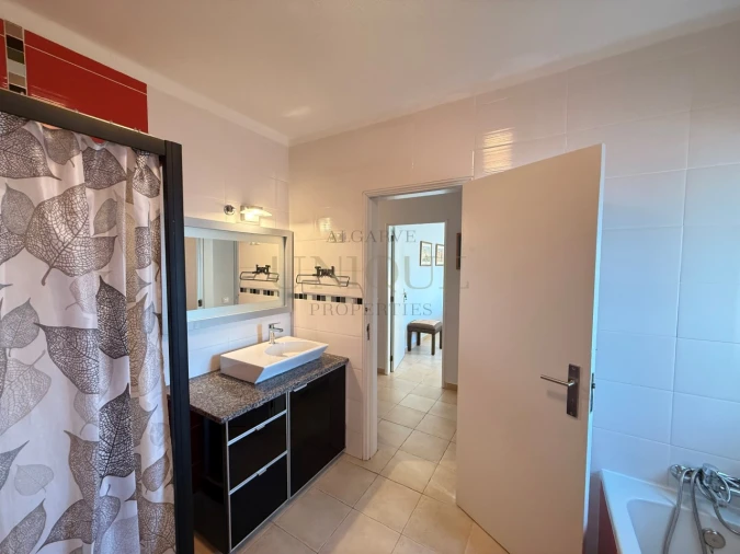 Apartamento T1 para Venda em Lagos (São Sebastião e Santa Maria) Foto 9