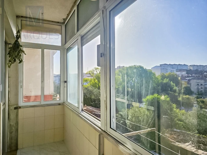 Apartamento T2 para Venda em Agualva e Mira-Sintra Foto 1