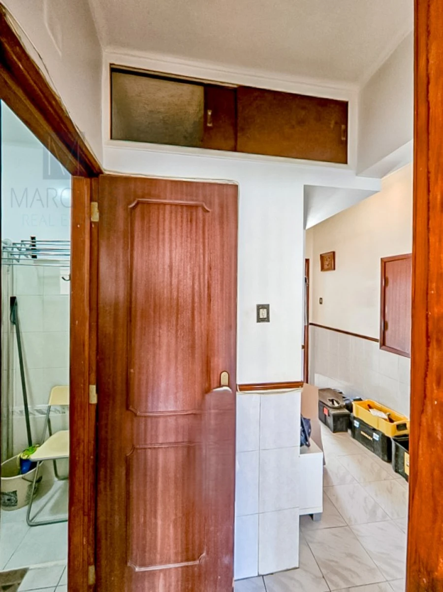 Apartamento T2 para Venda em Agualva e Mira-Sintra Foto 6