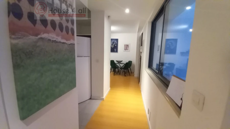 Apartamento T1 para Arrendamento em Santa Maria Maior Foto 3
