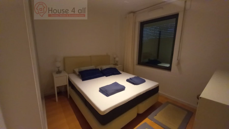 Apartamento T1 para Arrendamento em Santa Maria Maior Foto 8