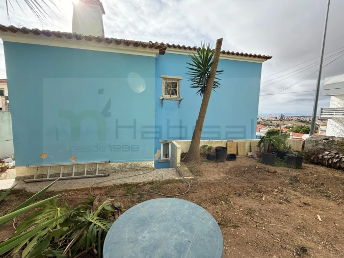 Prédio para Venda em Carcavelos e Parede Foto 3