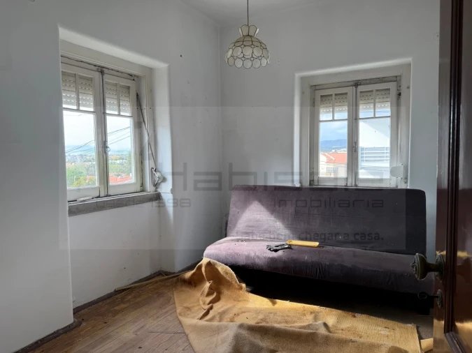 Prédio para Venda em Carcavelos e Parede Foto 28