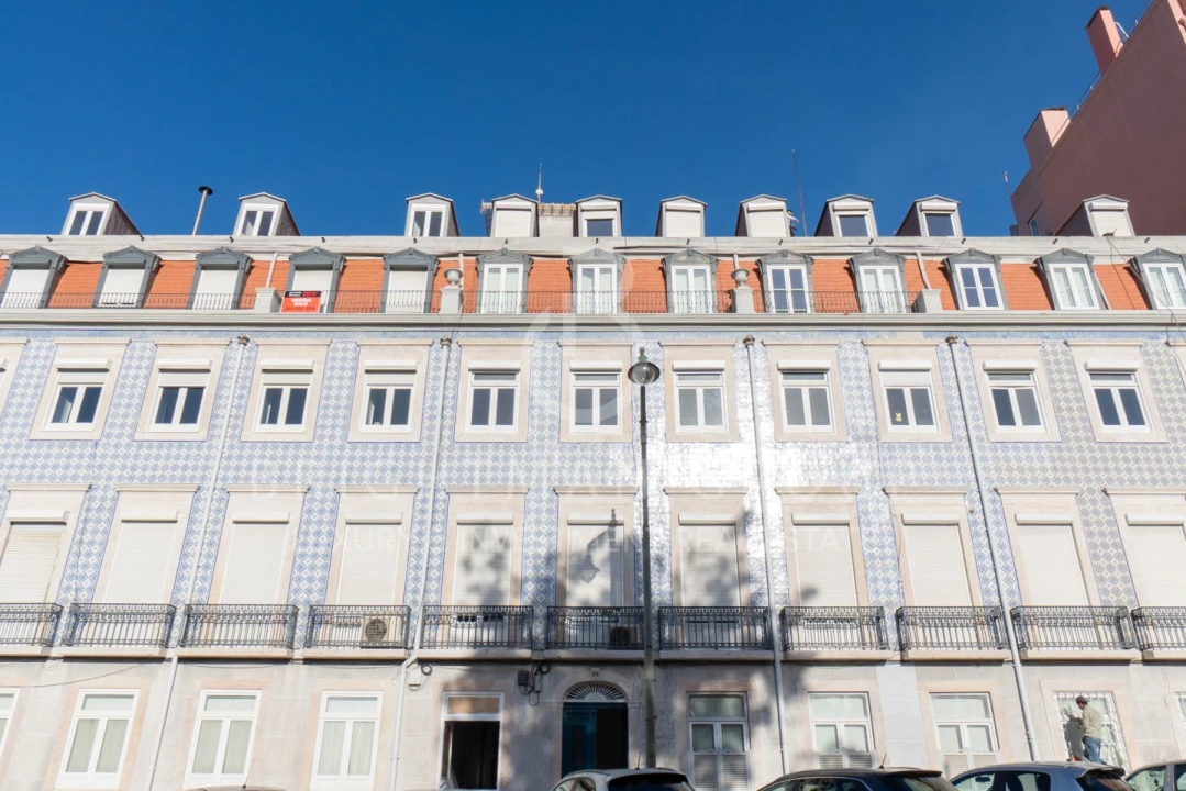 Apartamento T6 para Venda em Arroios Foto 1