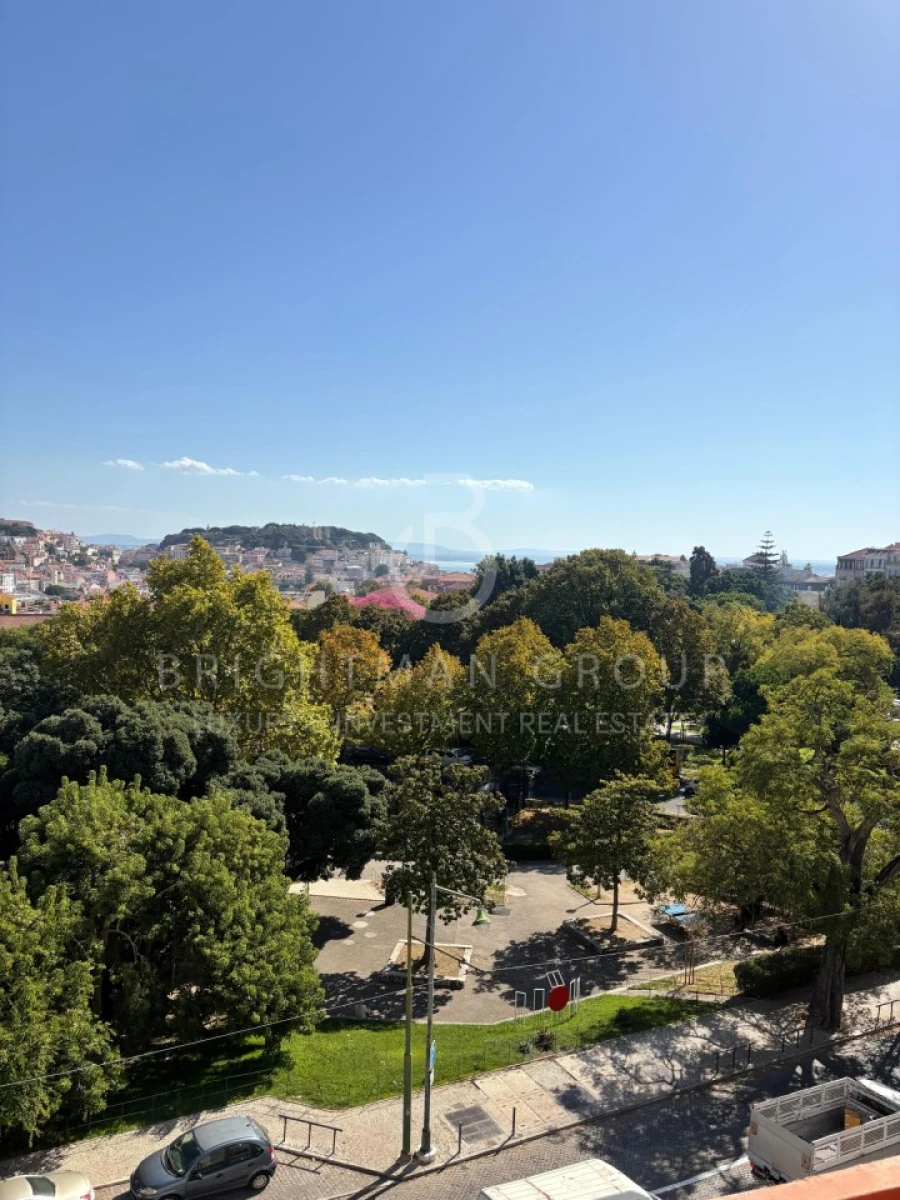 Apartamento T6 para Venda em Arroios Foto 30