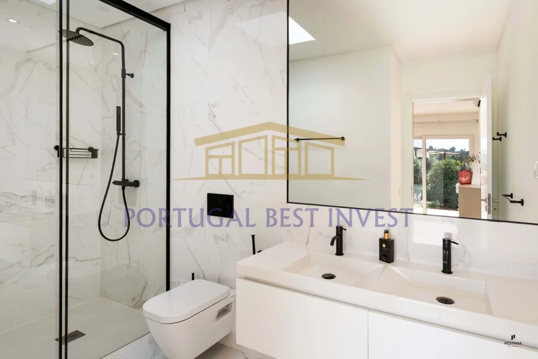 Moradia T3 para Venda em Ferragudo Foto 14