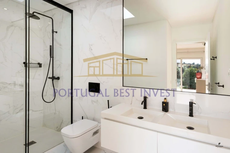 Moradia T3 para Venda em Ferragudo Foto 14