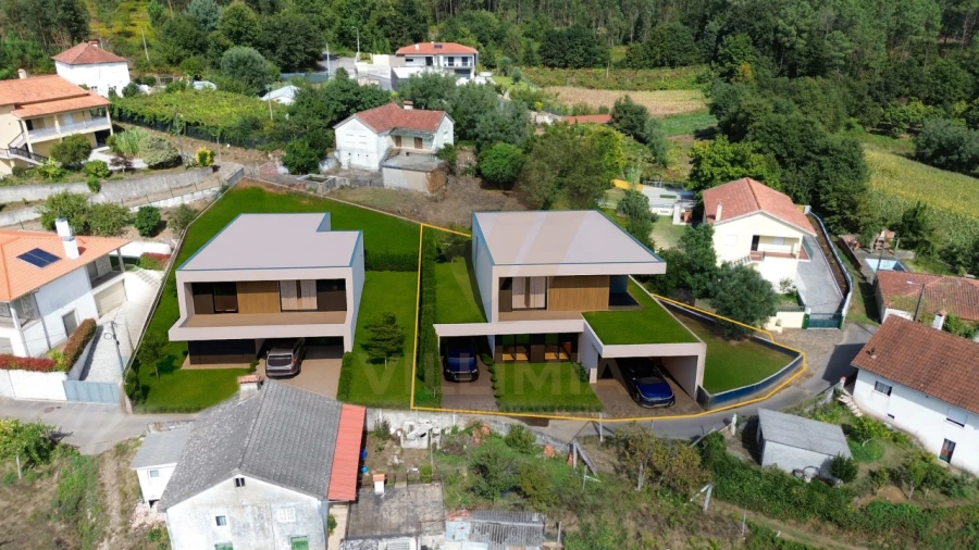 Terreno para Venda em Rebordões (Santa Maria)