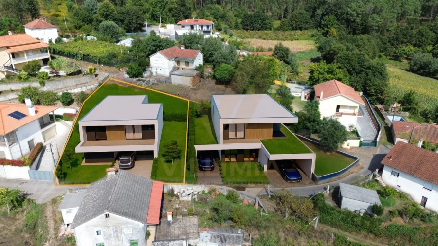 Terreno para Venda em Rebordões (Santa Maria)