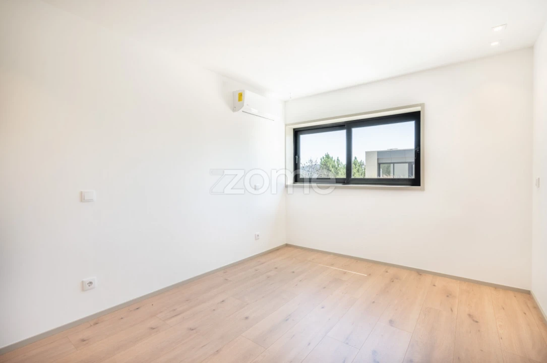 Apartamento T3 para Venda em Gualtar Foto 28