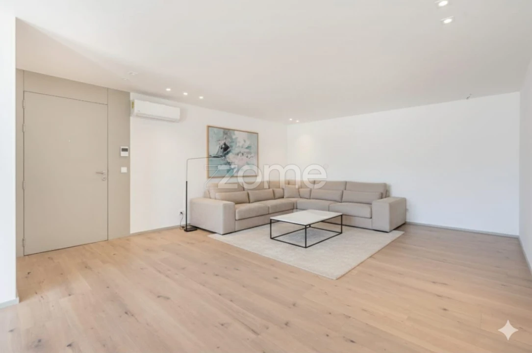 Apartamento T3 para Venda em Gualtar Foto 30