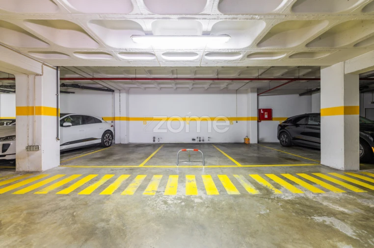 Apartamento T2 para Arrendamento em Paranhos Foto 18