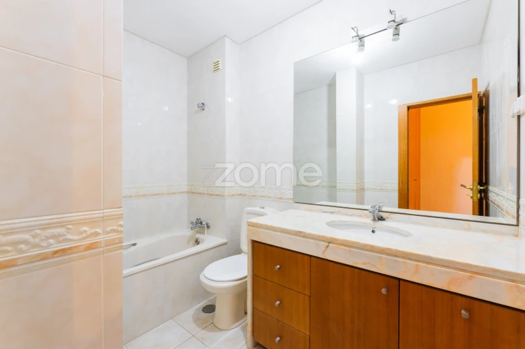 Apartamento T2 para Venda em Braga (São José de São Lázaro e São João do Souto) Foto 15