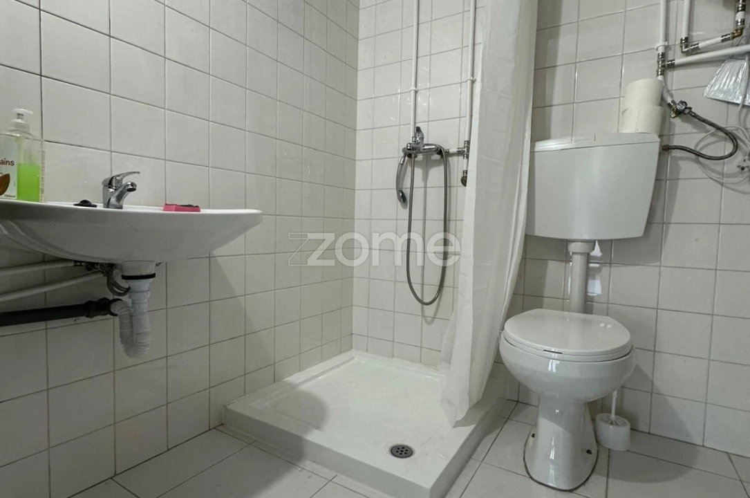 Negócio para Venda em Vila das Aves Foto 13