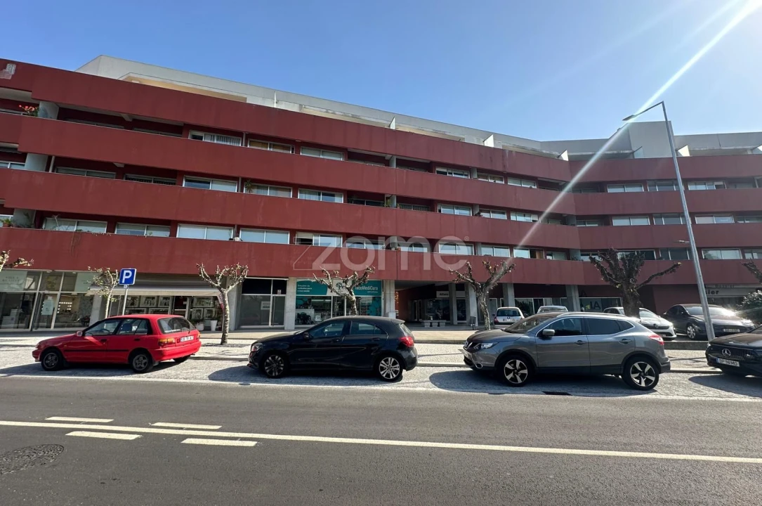 Negócio para Venda em Vila das Aves Foto 3