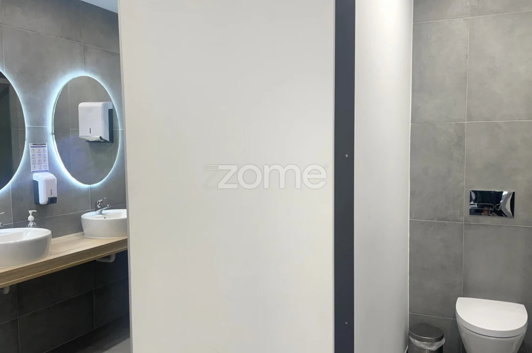 Negócio para Venda em Paço Foto 13