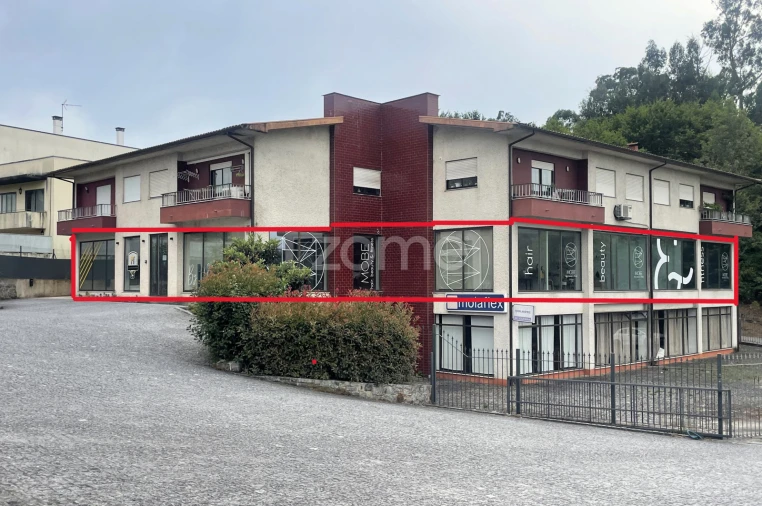 Negócio para Venda em Paço Foto 2