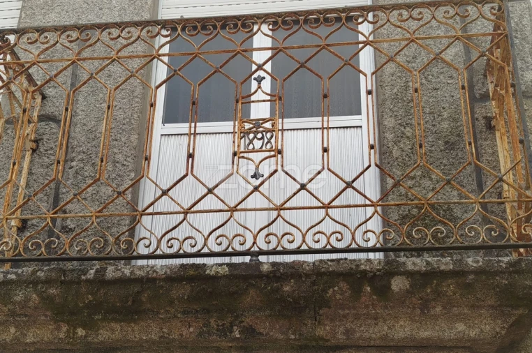 Moradia T7 para Venda em Abrunhosa-A-Velha Foto 9