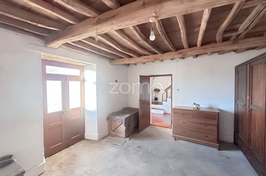 Moradia T4 para Venda em Vila do Porto Foto 10