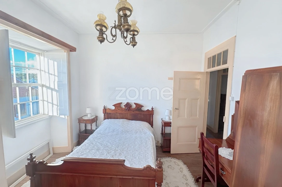 Moradia T4 para Venda em Vila do Porto Foto 4