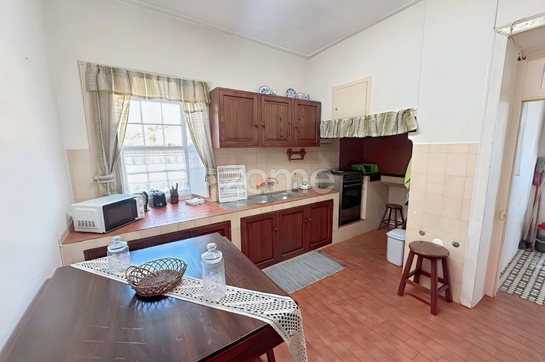 Moradia T4 para Venda em Vila do Porto Foto 14