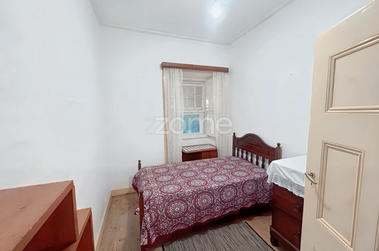 Moradia T4 para Venda em Vila do Porto Foto 17