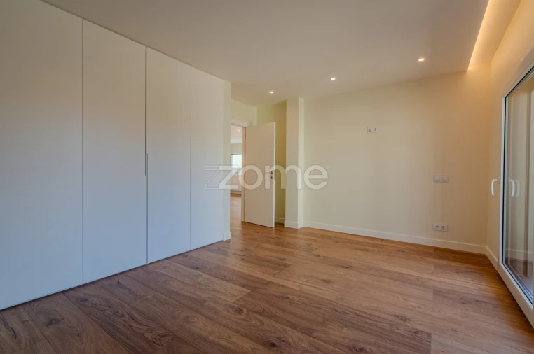 Apartamento T3 para Venda em Cascais e Estoril Foto 9