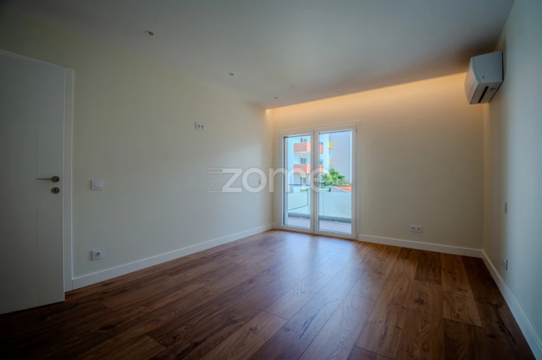 Apartamento T3 para Venda em Cascais e Estoril Foto 33