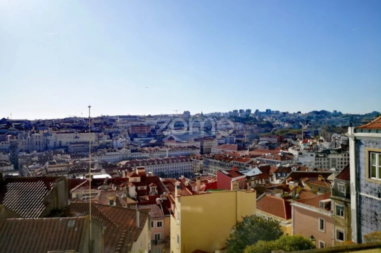 Apartamento T2 para Venda em Santa Maria Maior Foto 32