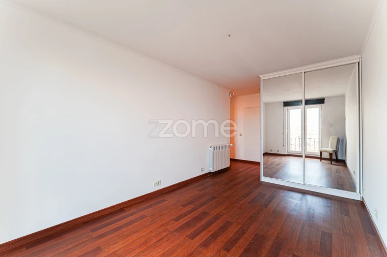 Apartamento T2 para Venda em Santa Maria Maior Foto 6