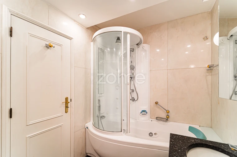 Apartamento T2 para Venda em Santa Maria Maior Foto 9