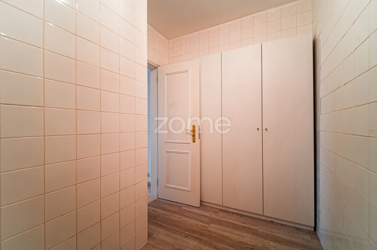 Apartamento T2 para Venda em Santa Maria Maior Foto 23