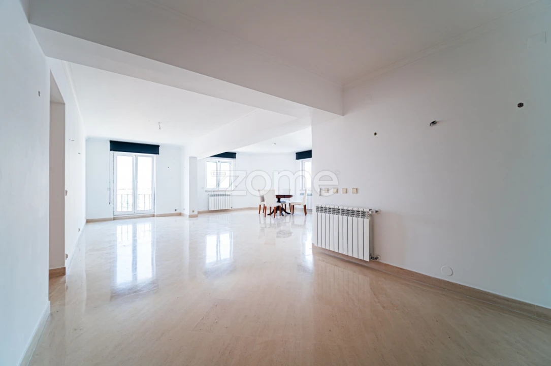 Apartamento T2 para Venda em Santa Maria Maior Foto 17